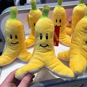 NWT NINTENDO Banana Peel (rare)